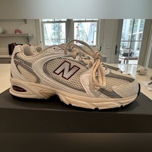 Women’s New Balance 530 Sneakers (Burgundy) - Size 7 - Brand New In Box